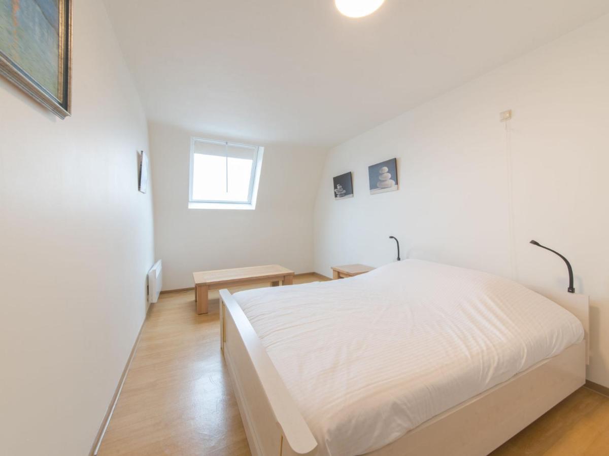 Apartment Strandhuis By Interhome Bredene Bagian luar foto